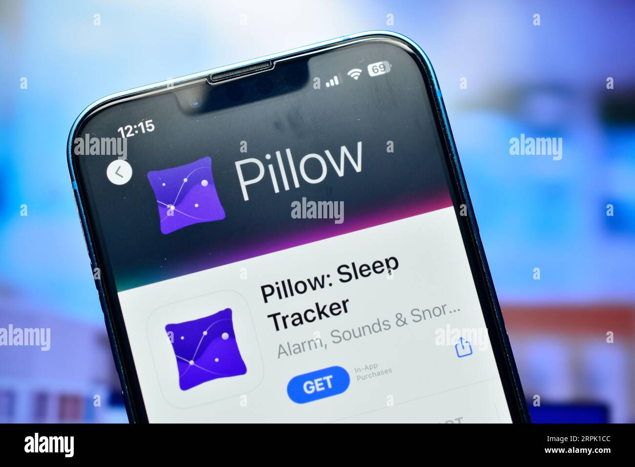 New Delhi, India 4 September 2023 Pillow application on smartphone