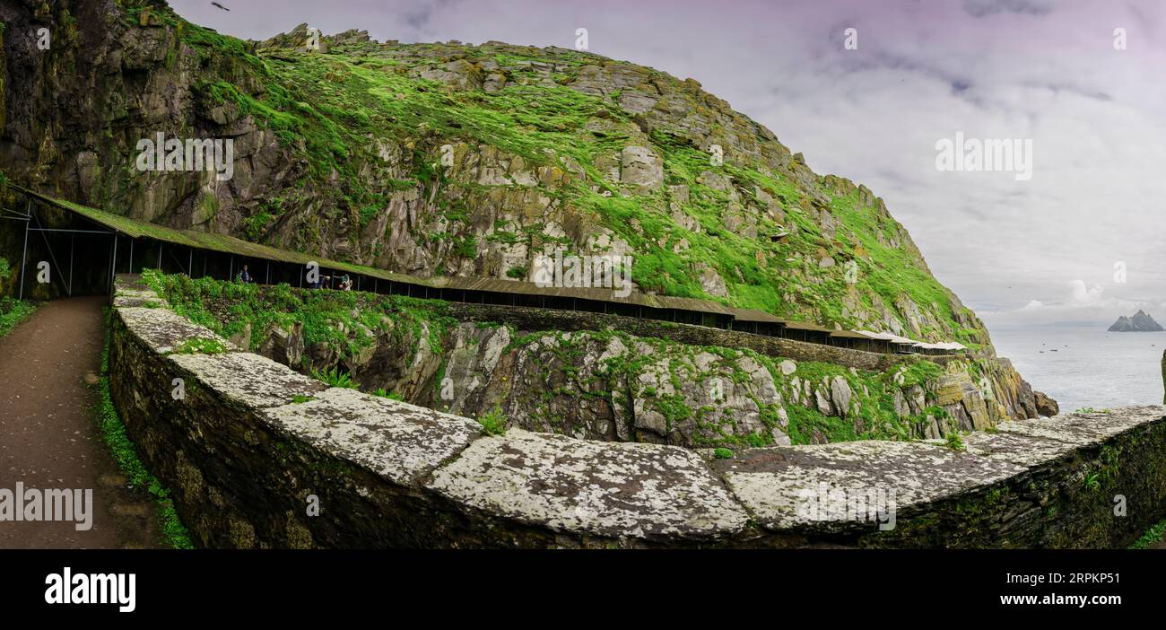 passage,  Skellig Michael island, Mainistir Fhionáin (St. Fionan’s Monastery), county Kerry, Ireland, United Kingdom Stock Photo