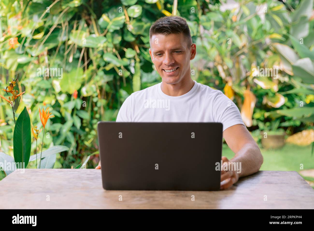 Video call cheerful attractive hi-res stock photography and images - Alamy