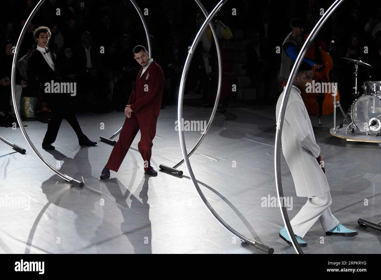 200117 -- PARIS, Jan. 17, 2020 Xinhua -- A model presents a creation of  Louis Vuitton s Fall/Winter 2020/2021 ready-to-wear collections during  Paris Fashion Week in Paris, France, Jan. 16, 2020. Photo