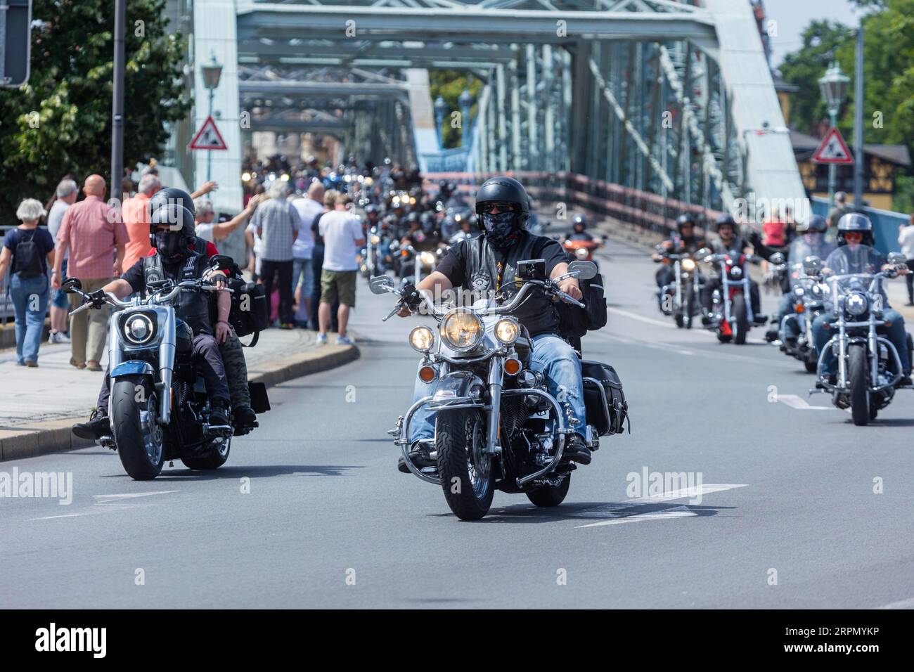Harley Days Dresden, big ride through the city, here at the Elbe bridge ...
