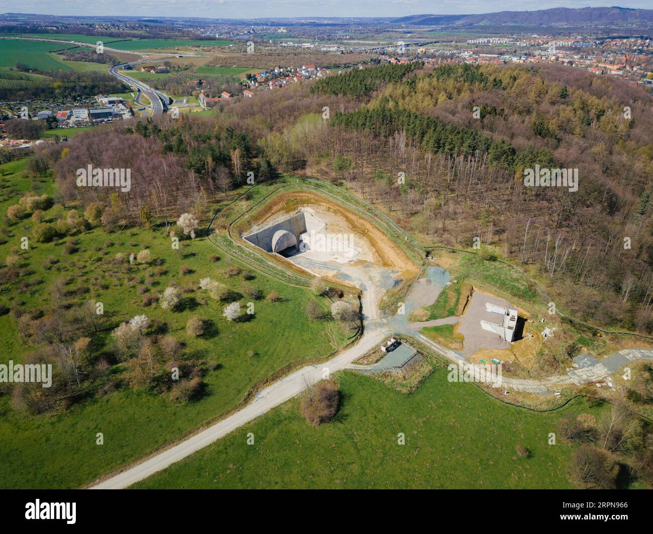 DEGES is currently building the 172n federal road as a southern bypass DEGES is currently building the 172n federal road as a southern bypass