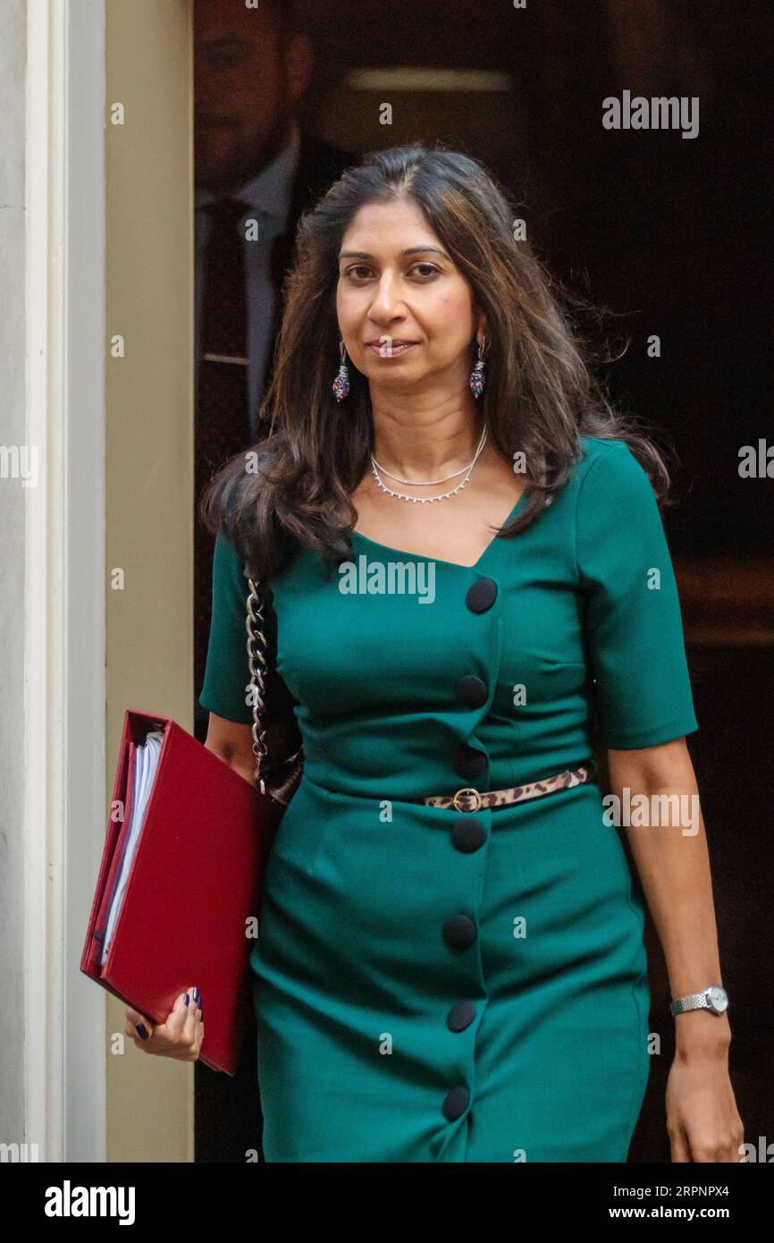 Downing Street, London, UK. 5th September 2023.  Suella Braverman QC MP, Secretary of State for the Home Department, attends the first weekly Cabinet Meeting at 10 Downing Street since returning from summer recess. Photo by Amanda Rose/Alamy Live News Stock Photo