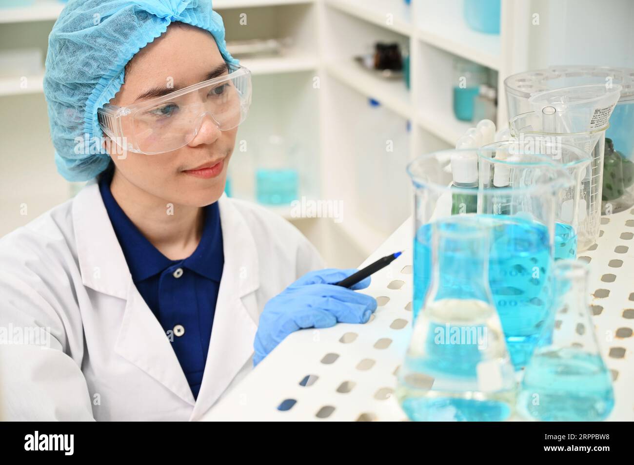 laboratory, research, technology, plant, medical, science, experiment,  medicine, chemistry, green, biology, biotechnology, tube, scientist,  chemical Stock Photo - Alamy