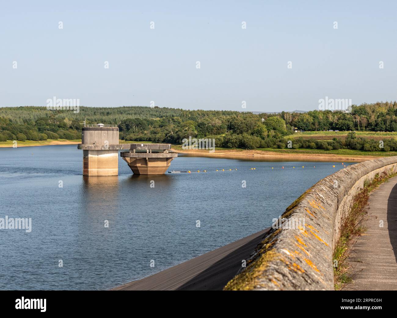Lifton, UK. 05th Sep, 2023. Roadford Lake Reservoir provides water to
