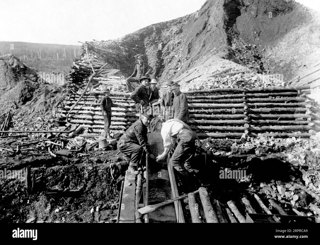Alaska Washing gold Cleaning up the gold 1916 Stock Photo Alamy