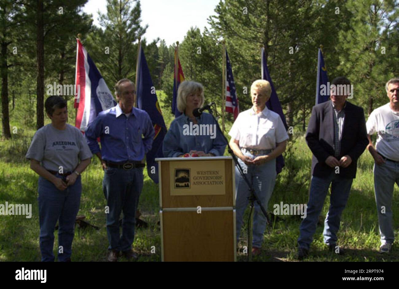 Arizona Governor Janet Napolitano, Idaho Governor Dirk Kempthorne, Secretary Gale Norton, Montana Governor Judy Martz, Wyoming Governor Dave Freudenthal, Forest Service Chief Dale Bosworth, left to right, appearing at Western Governors' Association Forest Health Summit in Missoula, Montana Stock Photo