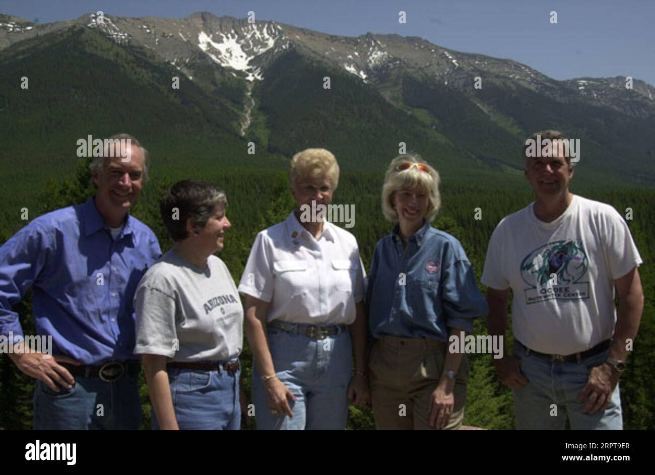 Idaho Governor Dirk Kempthorne, Arizona Governor Janet Napolitano, Montana Governor Judy Martz, Secretary Gale Norton, and Forest Service Chief Dale Bosworth, left to right, during the Western Governors' Association Forest Health Summit in Missoula, Montana Stock Photo