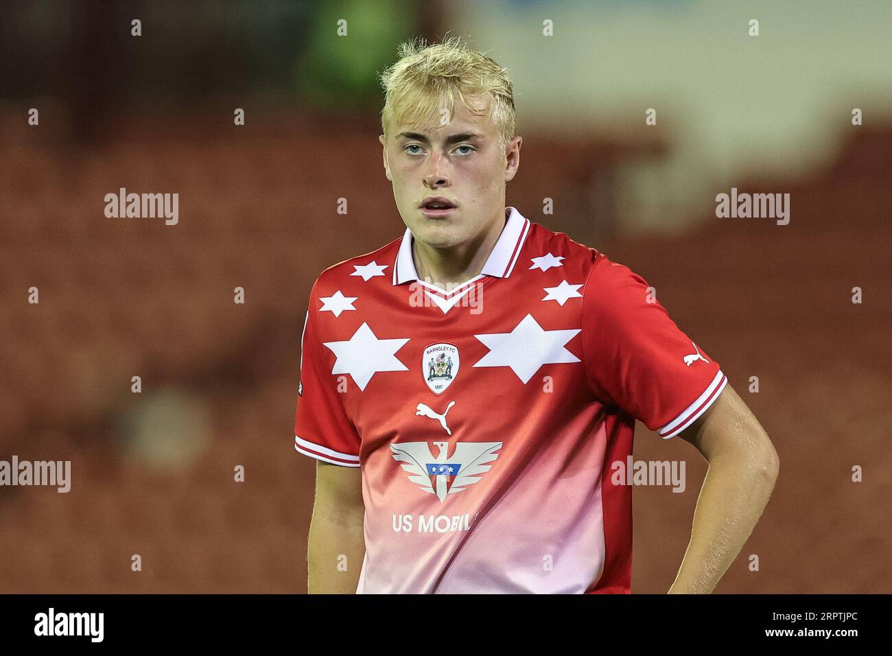 Barnsley fc hi-res stock photography and images - Alamy