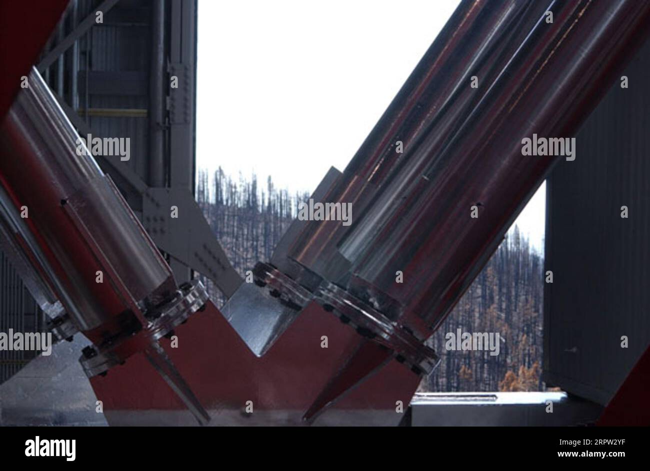 Technological resources viewed during Secretary Gale Norton's tour of ...
