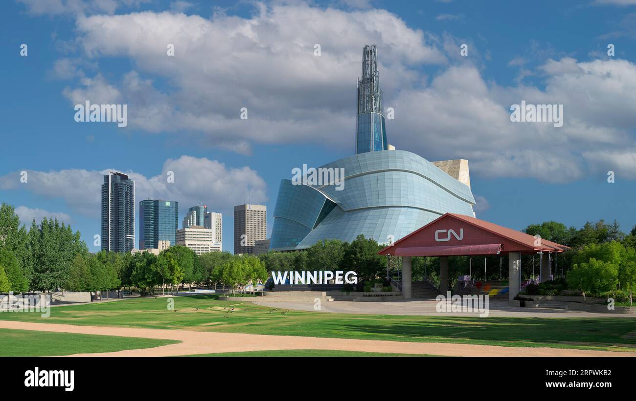 Canadian Museum for Human Rights with skyline in Winnipeg, Manitoba Stock Photo