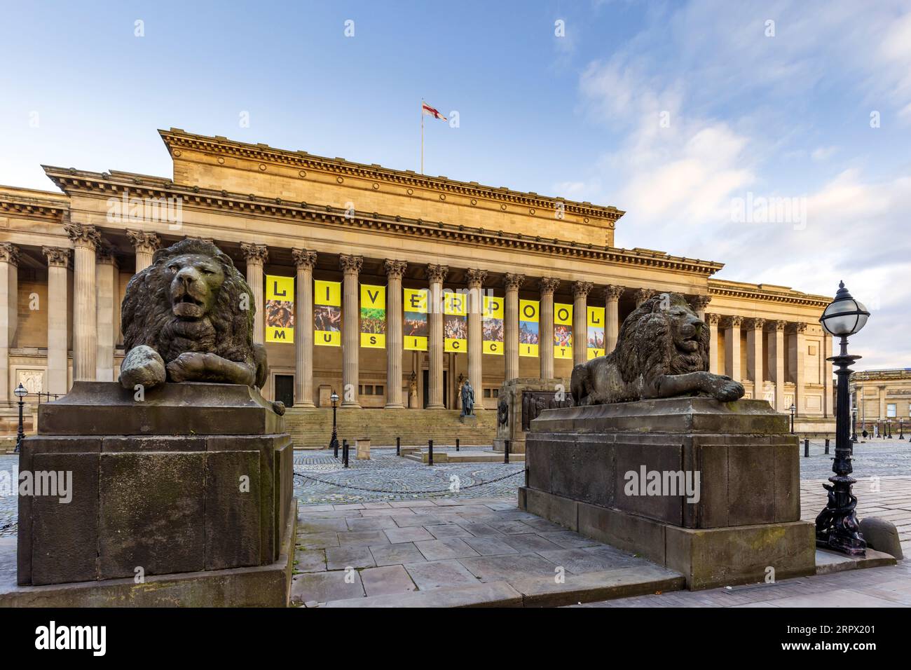 St George's Hall,  St George's Place, Liverpool city centre, England. Stock Photo