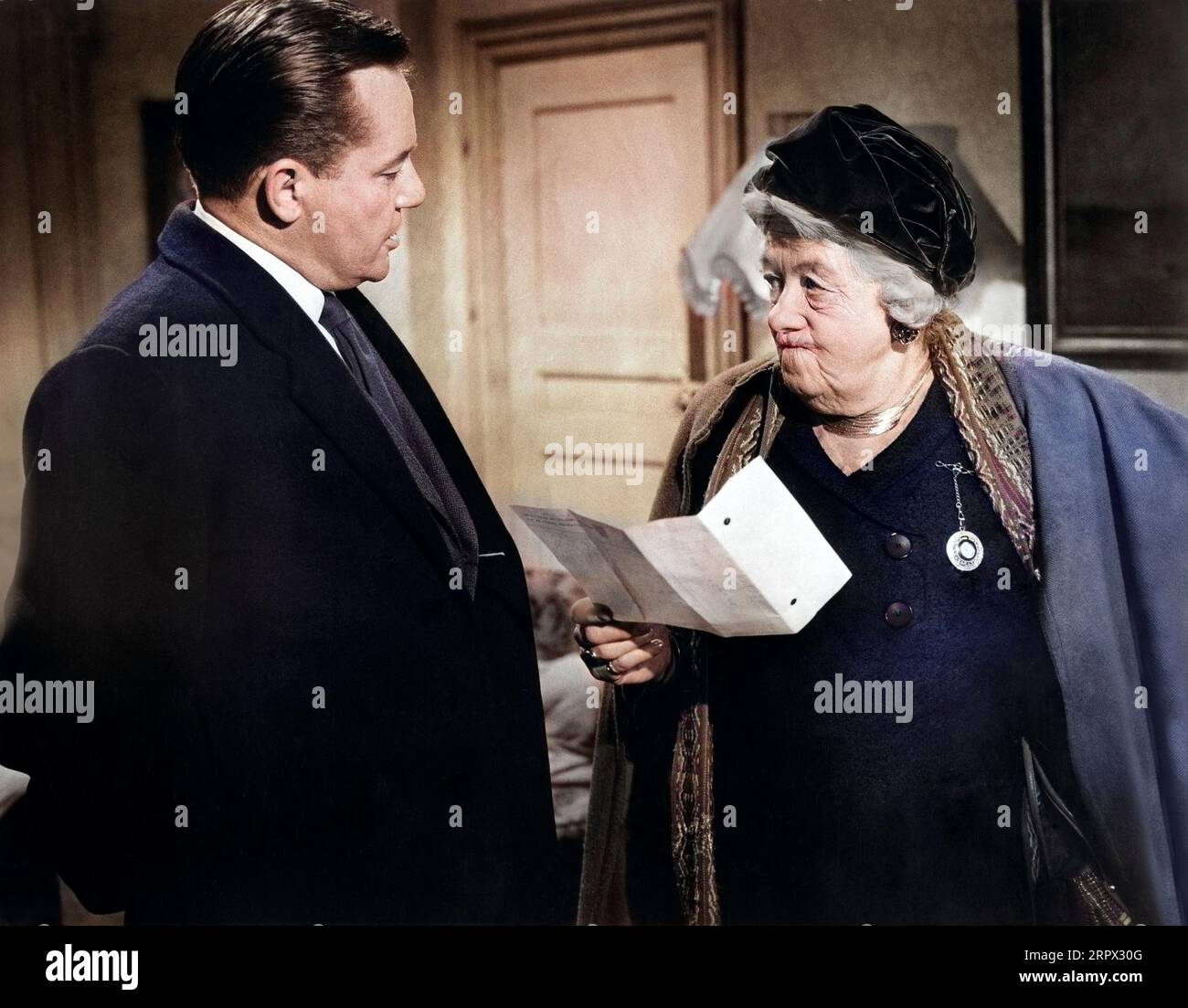 Margaret Rutherford, on-set of the British film, 'The V.I.P.s', MGM, 1963 Stock Photo