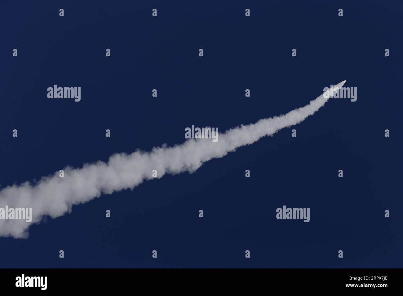 200512 -- JIUQUAN, May 12, 2020 Xinhua -- Two satellites, Xingyun-2 01 and 02, are launched by a Kuaizhou-1A KZ-1A carrier rocket from the Jiuquan Satellite Launch Center in northwest China, May 12, 2020. China on Tuesday sent two satellites into orbit to test the space-based Internet of Things IoT communications technology. The satellites were launched here at 9:16 a.m. Beijing Time from the Jiuquan Satellite Launch Center. They have successfully entered their planned orbit. Photo by Shan Biao/Xinhua CHINA-JIUQUAN-IOT PROJECT-SATELLITE-LAUNCH CN PUBLICATIONxNOTxINxCHN Stock Photo