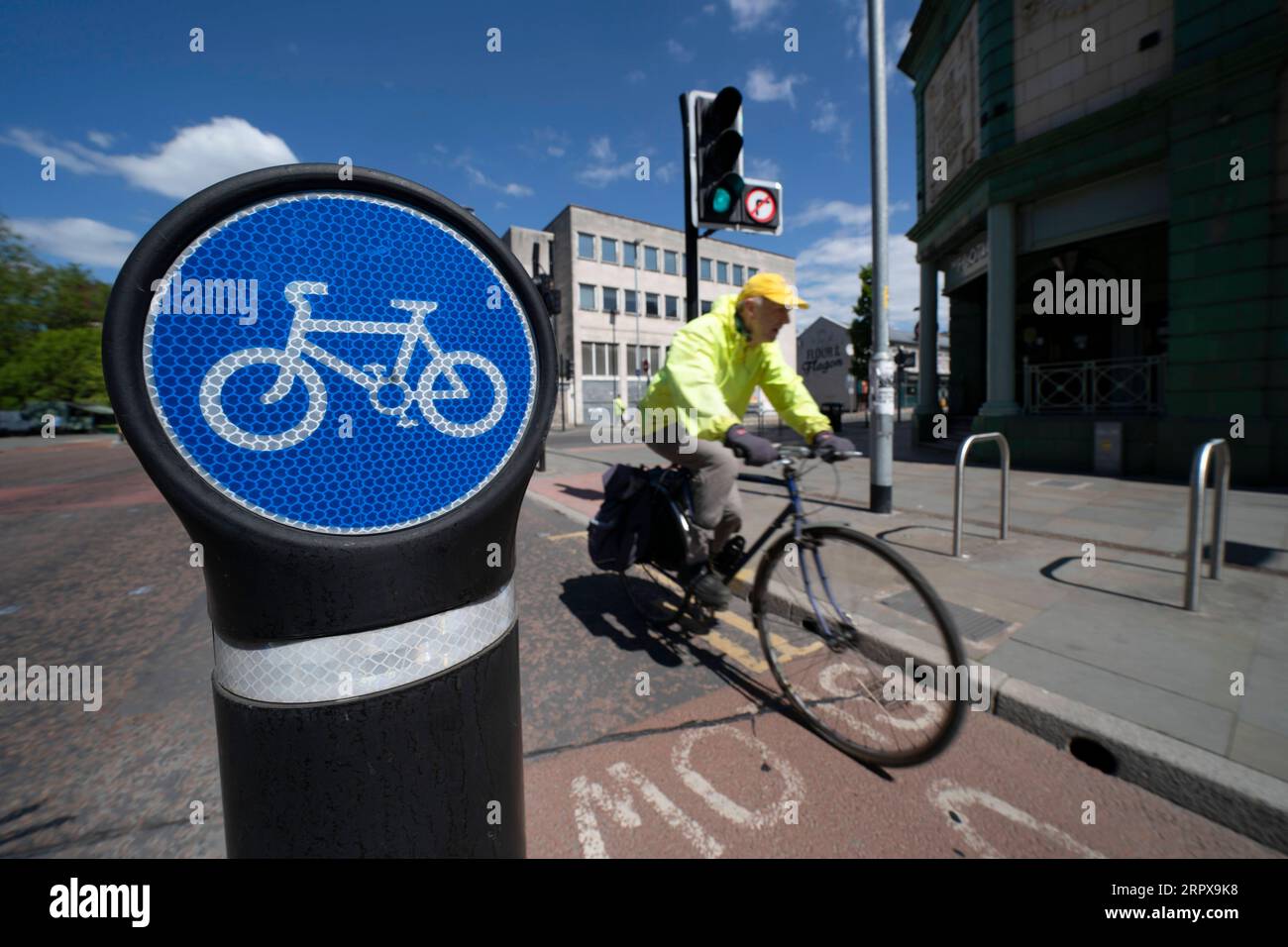 Pound lane hi res stock photography and images Page 2 Alamy