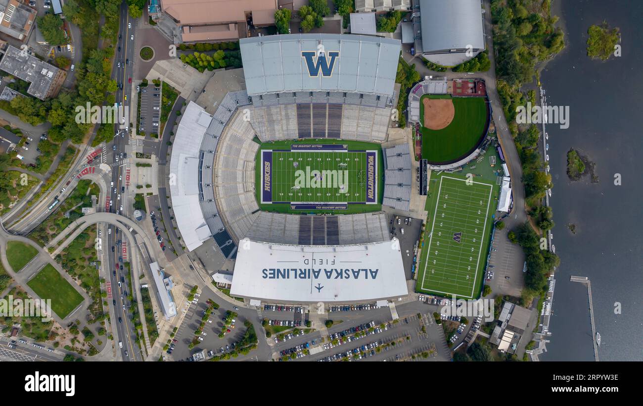 Seattle Wa Usa 5th Sep 2023 Aerial View Of Husky Stadium