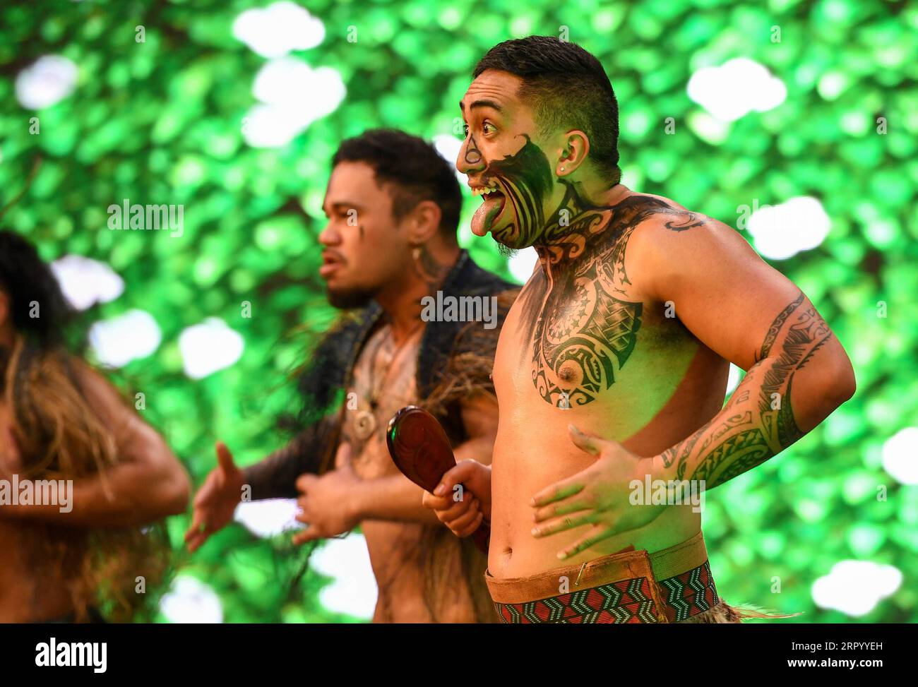 News Bilder des Tages 200719 -- AUCKLAND, July 19, 2020 -- Performers ...