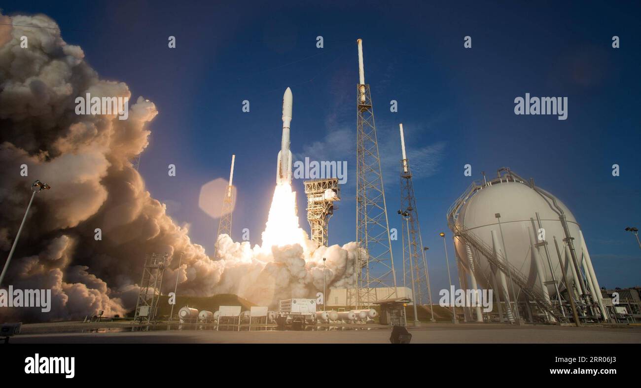 Perserverance Roket Mars perseverance photos hi-res stock photography and images - Alamy