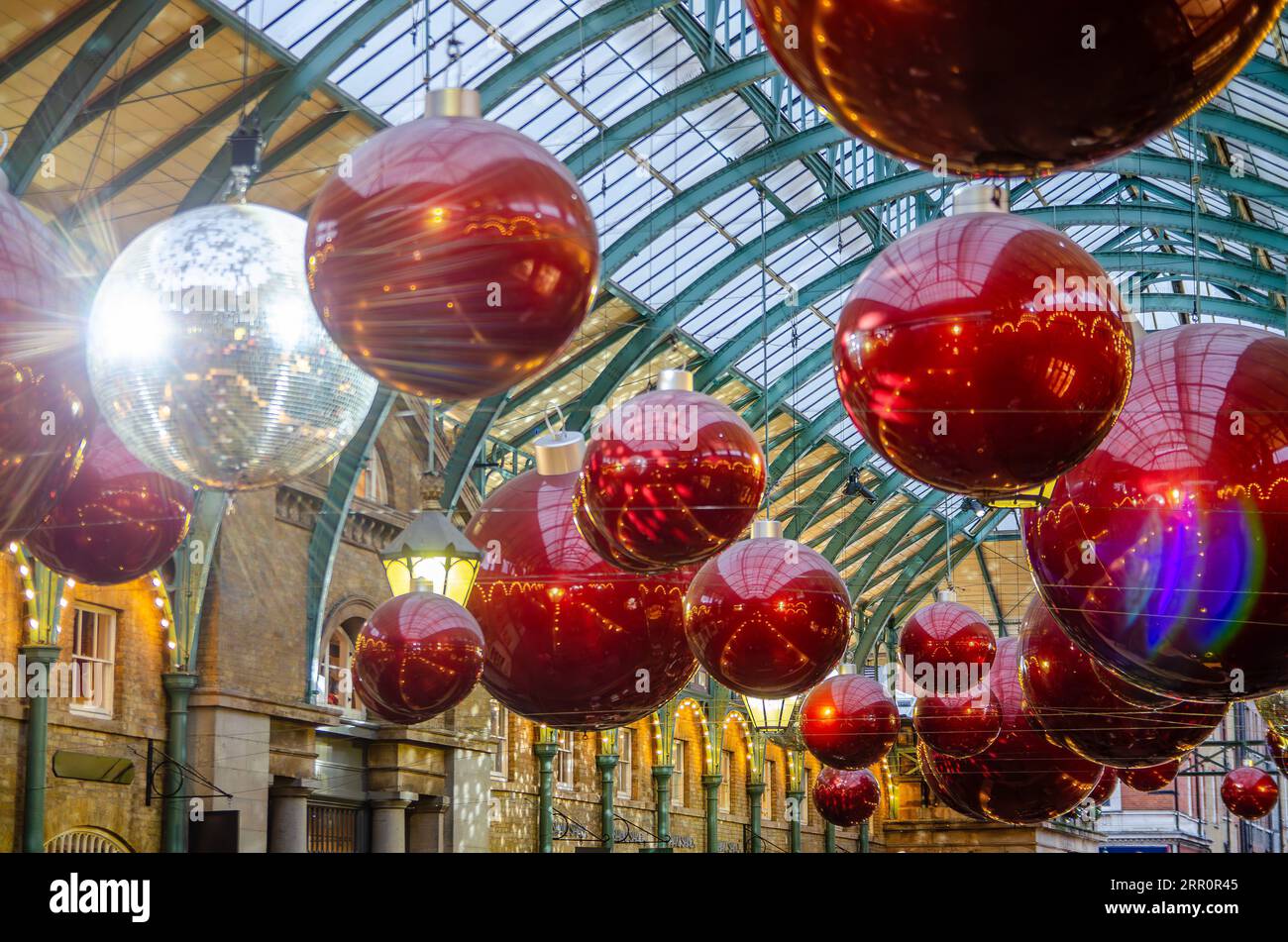 Best Christmas shopping in London Jubilee and Apple Market in Covent