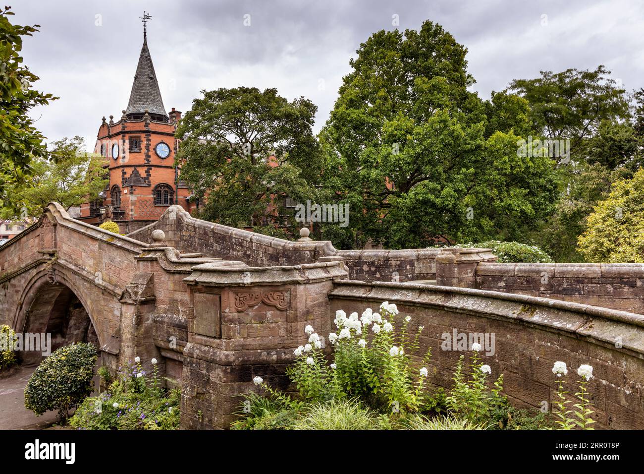 Footbridge at the Dell at Port Sunlight garden village on the Wirral, Merseyside, England Stock Photo
