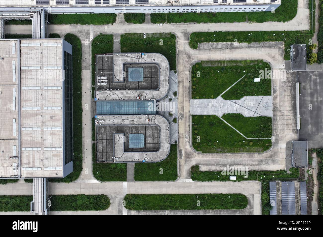 NANJING, CHINA - SEPTEMBER 6, 2023 - An aerial photo shows the nearly deserted headquarters of Byton's new energy vehicle plant in Nanjing, Jiangsu pr Stock Photo