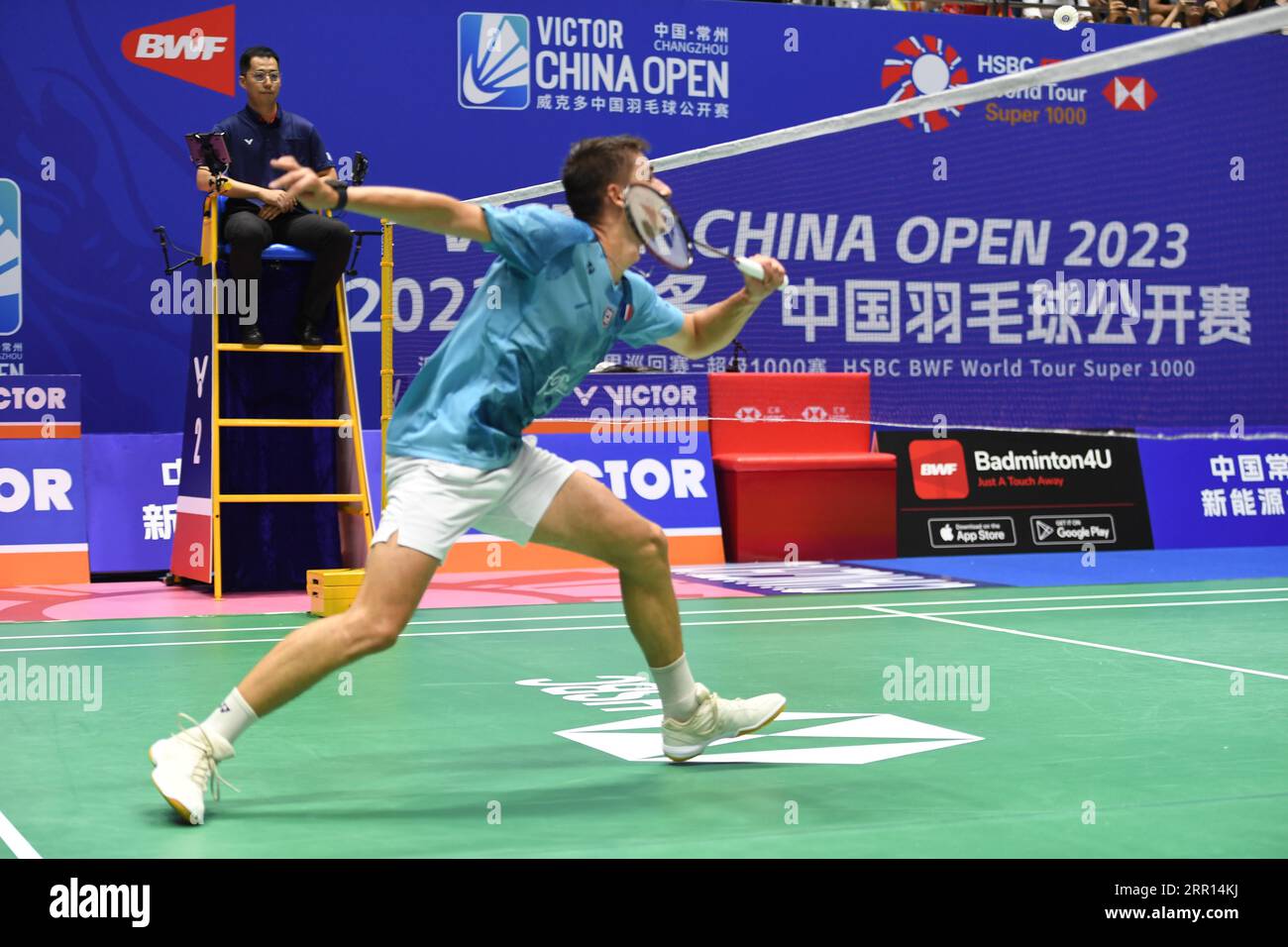 Singaporean badminton player Loh Kean Yew defeats French badminton