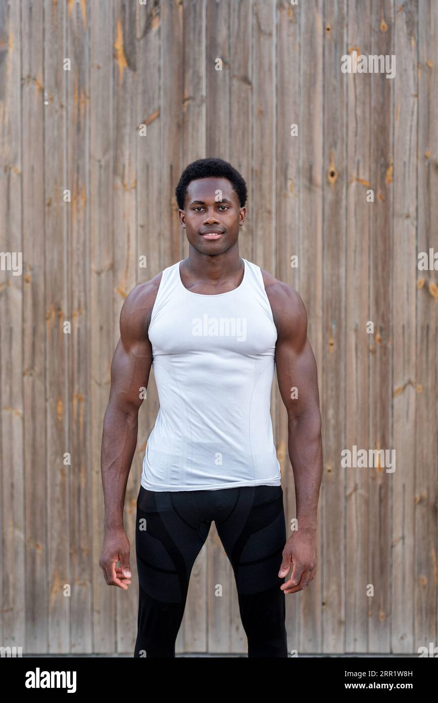 Young fit african american male hi-res stock photography and images - Alamy