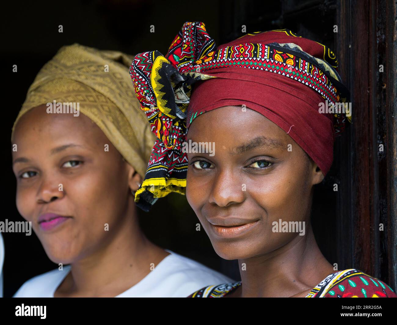 Two oriental woman in traditional dress, portraits, Zanzibar, Tanzania Stock Photo