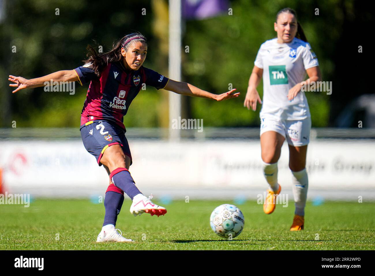 Enschede, Netherlands. 06th Sep, 2023. ENSCHEDE, NETHERLANDS - SEPTEMBER 6: Antonia of Levante UD shoots at goal during the UEFA Women's Champions League LP Group 1 Semi Final match between Levante UD and Stjarnan at the Sportpark Schreurserve on September 6, 2023 in Enschede, Netherlands (Photo by Rene Nijhuis/BSR Agency) Credit: BSR Agency/Alamy Live News Stock Photo