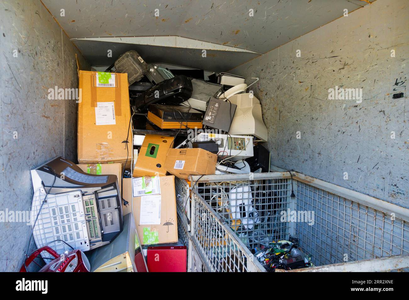 Pilot project on waste prevention and reuse launched. Reuse instead of