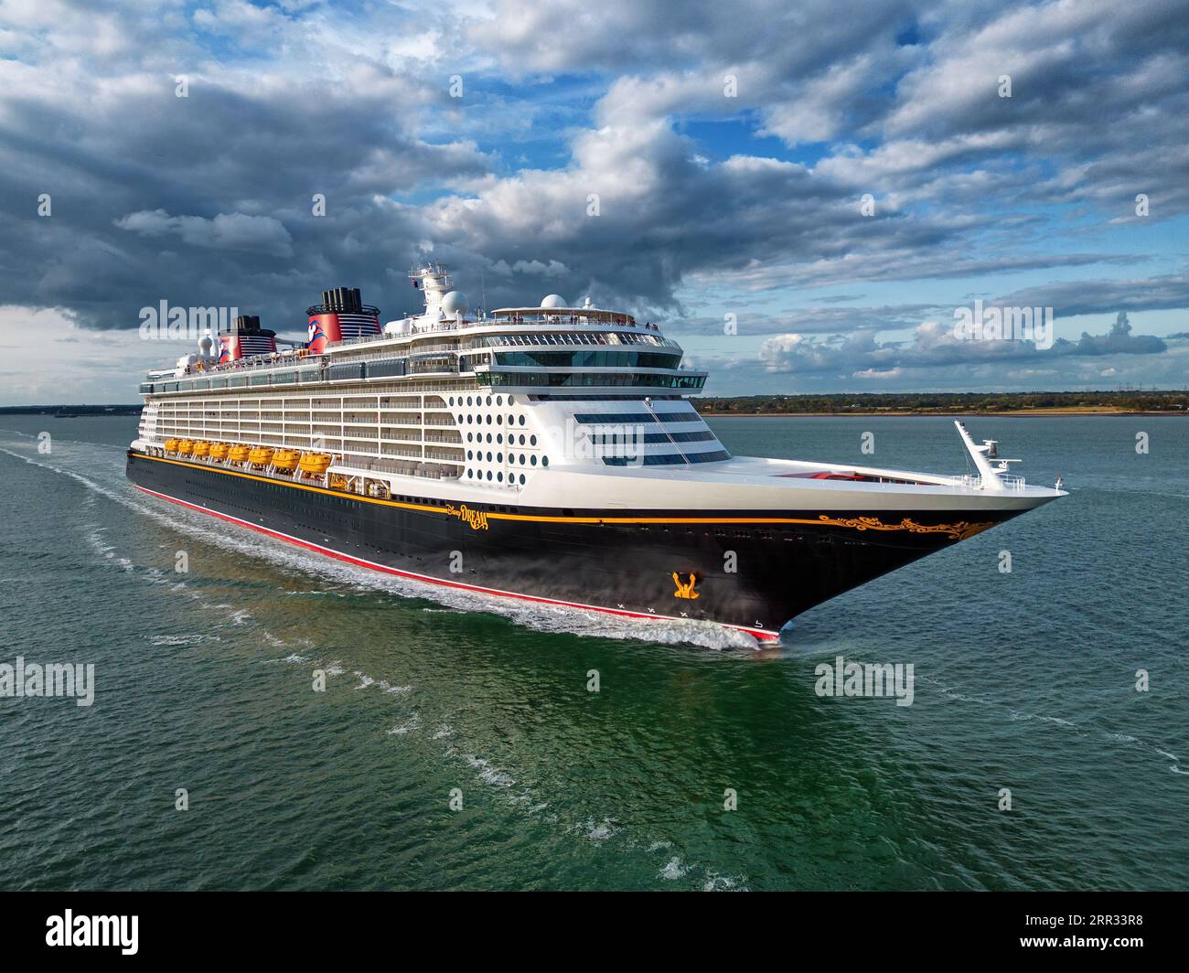 Disney Cruise Line Hi-res Stock Photography And Images - Alamy