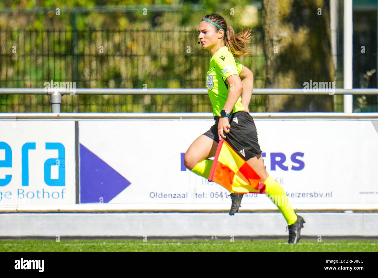 Enschede, Netherlands. 06th Sep, 2023. ENSCHEDE, NETHERLANDS - SEPTEMBER 6: Assistant Referee Nicoleta Bria during the UEFA Women's Champions League LP Group 1 Semi Final match between Levante UD and Stjarnan at the Sportpark Schreurserve on September 6, 2023 in Enschede, Netherlands (Photo by Rene Nijhuis/BSR Agency) Credit: BSR Agency/Alamy Live News Stock Photo