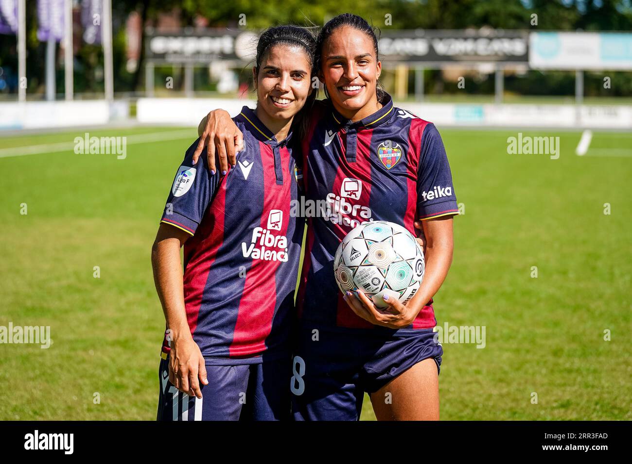 Enschede, Netherlands. 06th Sep, 2023. ENSCHEDE, NETHERLANDS - SEPTEMBER 6: Goalscorers Alba Maria Redondo Ferrer of Levante UD and Gabi Nunes of Levante UD during the UEFA Women's Champions League LP Group 1 Semi Final match between Levante UD and Stjarnan at the Sportpark Schreurserve on September 6, 2023 in Enschede, Netherlands (Photo by Rene Nijhuis/BSR Agency) Credit: BSR Agency/Alamy Live News Stock Photo