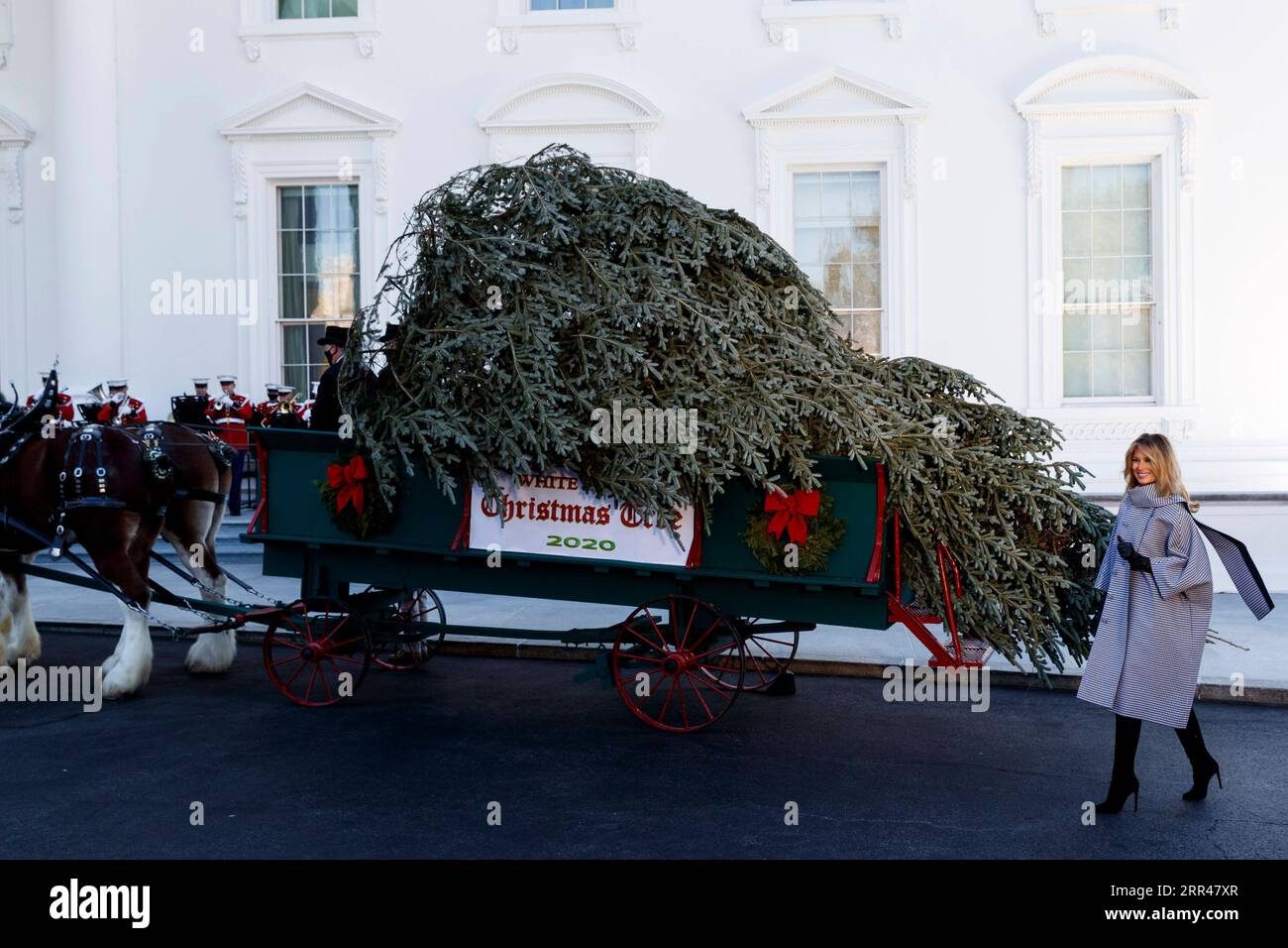 201124 WASHINGTON, D.C., Nov. 24, 2020 U.S. first lady Melania