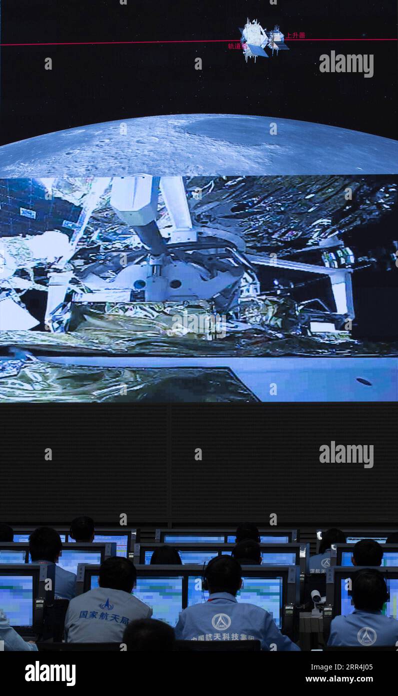 Docking probe hi-res stock photography and images - Alamy