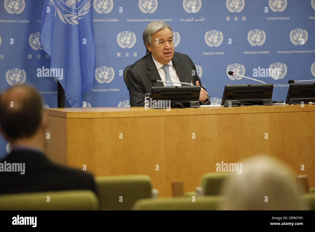 210128 -- UNITED NATIONS, Jan. 28, 2021 -- United Nations Secretary-General Antonio Guterres speaks during a press conference at the UN headquarters in New York, Jan. 28, 2021. Guterres on Thursday called on member states to make vaccine solidarity a top priority.  UN-GUTERRES-PRESS CONFERENCE XiexE PUBLICATIONxNOTxINxCHN Stock Photo