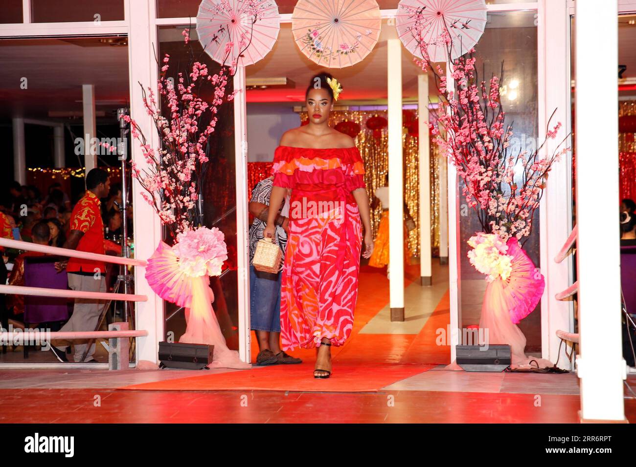 Fiji fashion hi-res stock photography and images - Alamy Fiji fashion hi-res stock photography and images - Alamy