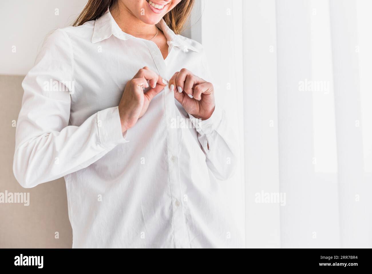 Young Man Lifting Womans Shirt To Show Belly Button Ring High-Res Stock  Photo - Getty Images