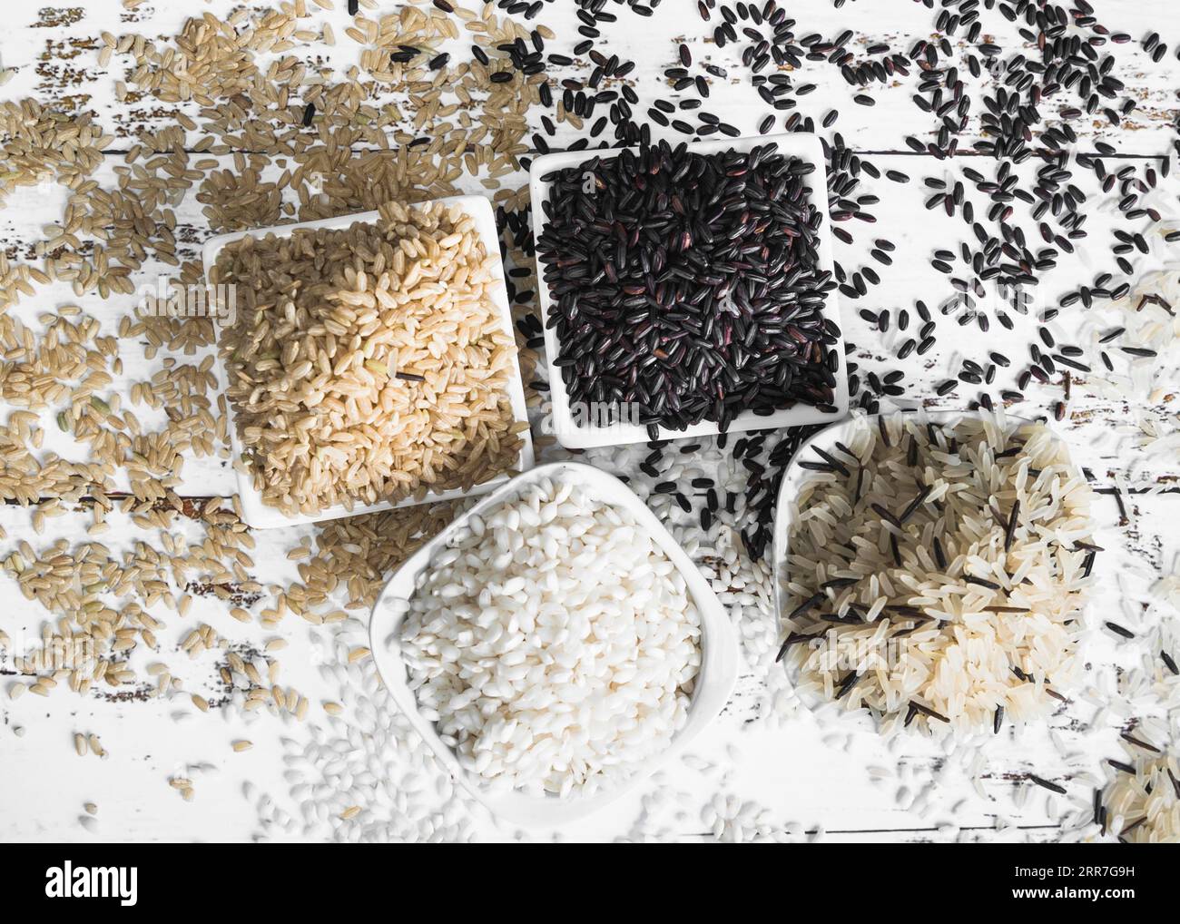 Lay out brown black white wild rice Stock Photo - Alamy