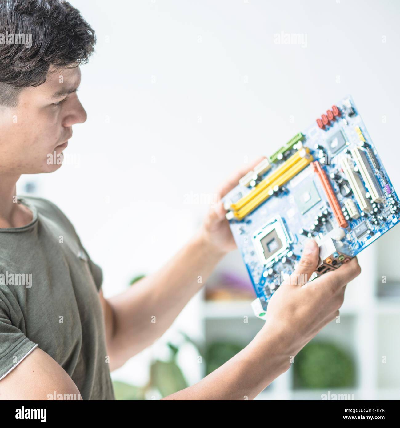 Motherboard inspection hi-res stock photography and images - Alamy