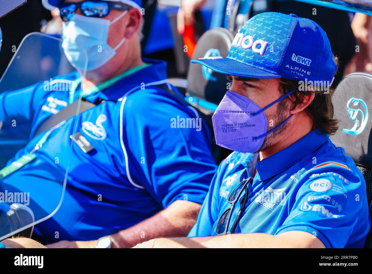 MELBOURNE, AUSTRALIA, APRIL 10: Fernando Alonso in the drivers parade ...