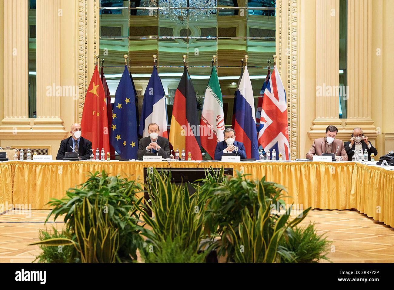 210409 -- VIENNA, April 9, 2021 -- Photo taken on April 9, 2021 shows a meeting of the Joint Commission of the Joint Comprehensive Plan of Action JCPOA in Vienna, Austria. TO GO WITH 3rd LD Writethru: Chinese envoy urges U.S. to immediately lift unilateral sanctions against Iran /Handout via Xinhua AUSTRIA-VIENNA-IRAN NUCLEAR DEAL TALKS EUxDelegationxinxVienna PUBLICATIONxNOTxINxCHN Stock Photo