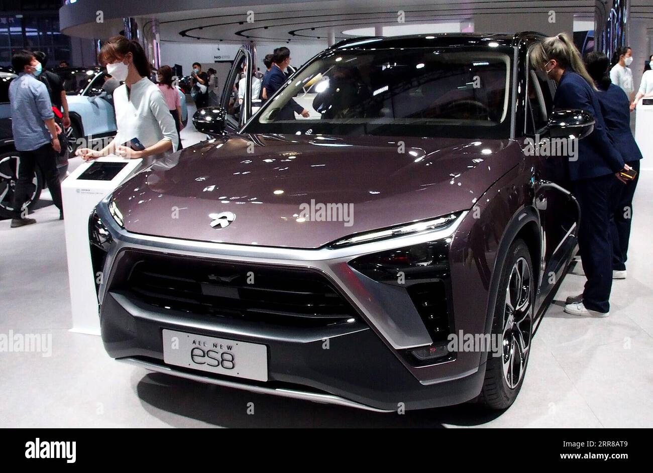 210428 -- SHANGHAI, April 28, 2021 -- A NIO ES8 electric SUV is displayed at the 19th International Automobile Industry Exhibition Auto Shanghai 2021 in Shanghai, east China, April 28, 2021. The 19th Shanghai International Automobile Industry Exhibition Auto Shanghai 2021 concluded on Wednesday. The 10-day auto show, which kicked off on April 19, attracted roughly 810,000 visitors and more than 1,000 companies in the auto industry. A total of 1,310 vehicle models were displayed at the show, according to the organizer. Auto Shanghai 2021 is the first major auto show globally to run normally ami Stock Photo