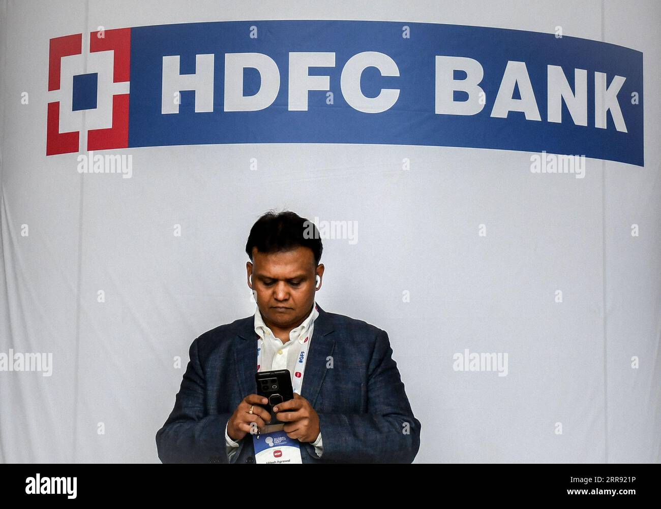 Hdfc bank logo hires stock photography and images Alamy