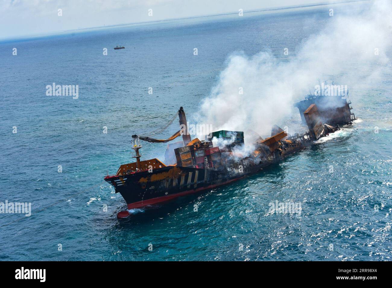 X press 2 hi-res stock photography and images - Alamy