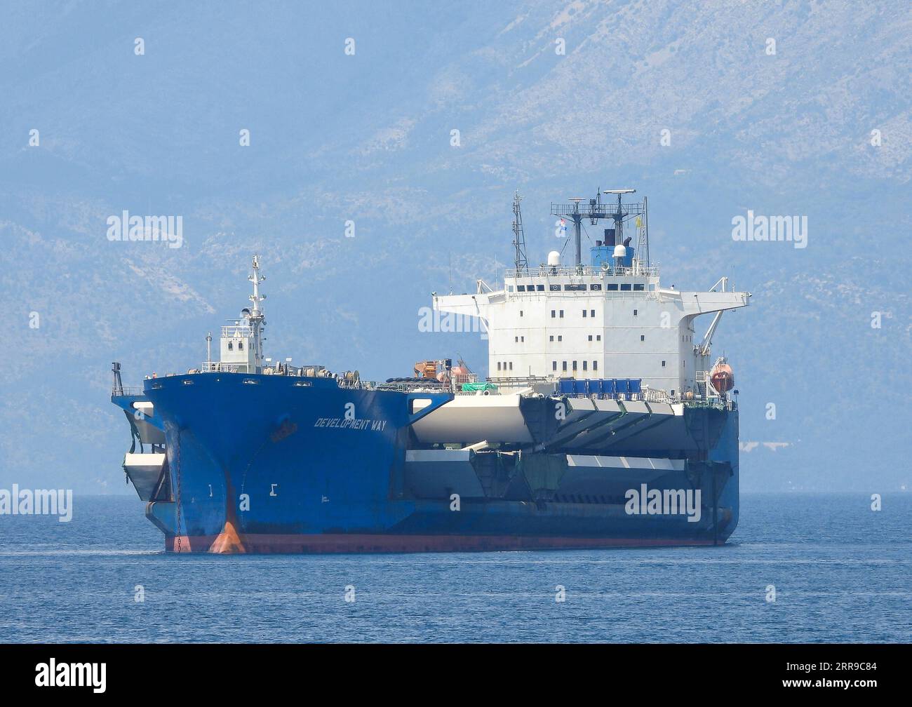 210609 -- PLOCE, June 9, 2021 -- A cargo ship carrying the final batch of steel box girders for the construction of the Peljesac Bridge arrive at the Port of Ploce, Croatia, June 8, 2021. The construction of the Peljesac Bridge, the biggest infrastructure project in Croatia, will be completed in June 2022. Photo by /Pixsell via Xinhua CROATIA-PLOCE-CARGO SHIP-PELJESAC BRIDGE IvoxCagalj PUBLICATIONxNOTxINxCHN Stock Photo