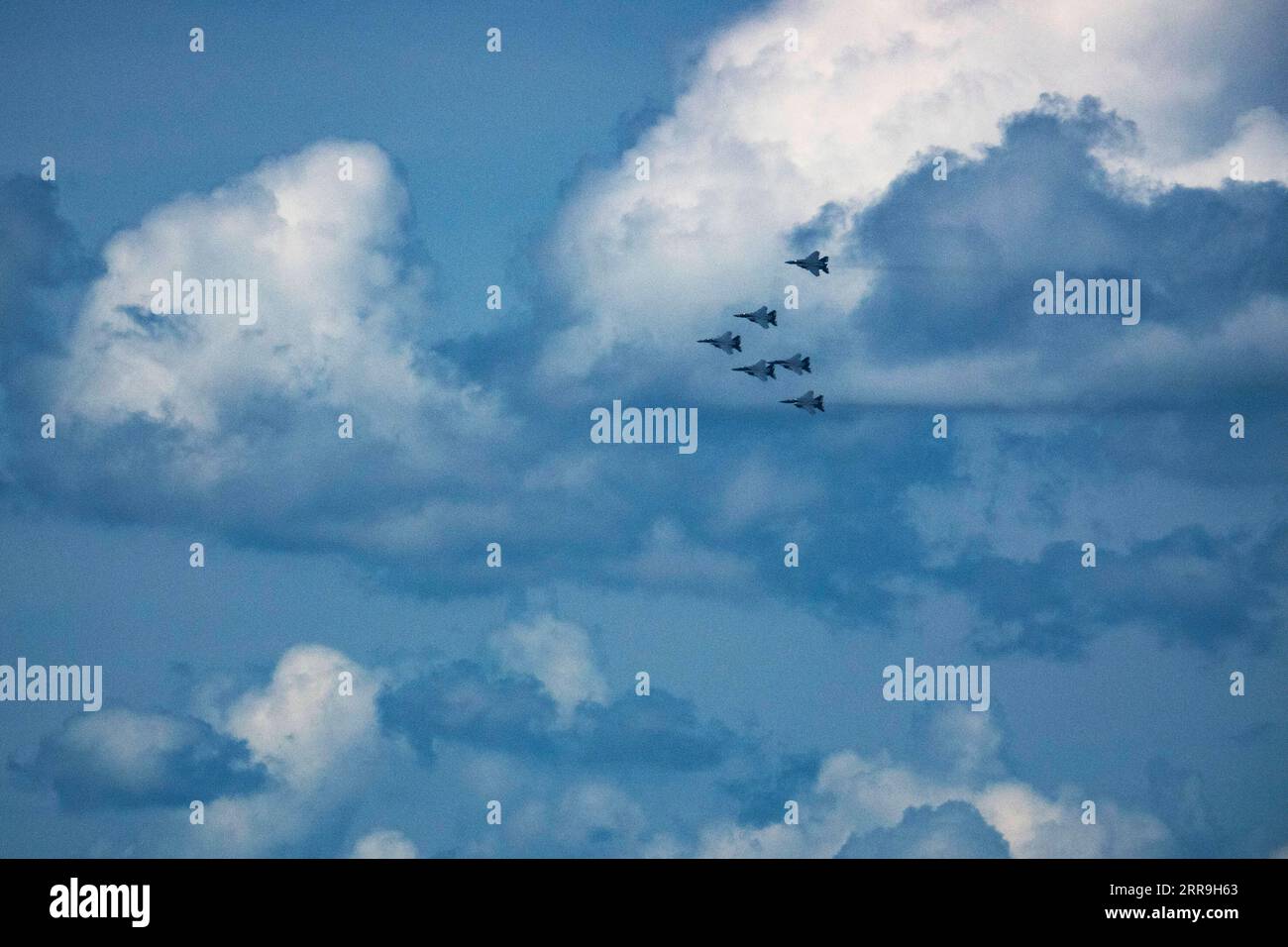 210617 -- SINGAPORE, June 17, 2021 -- Aircrafts fly in formation as part of the rehearsal for the upcoming National Day Parade flying display in Singapore on June 17, 2021. Singapore celebrates its independence day every year on Aug. 9. Photo by /Xinhua SINGAPORE-NATIONAL DAY PARADE-REHEARSAL ThenxChihxWey PUBLICATIONxNOTxINxCHN Stock Photo