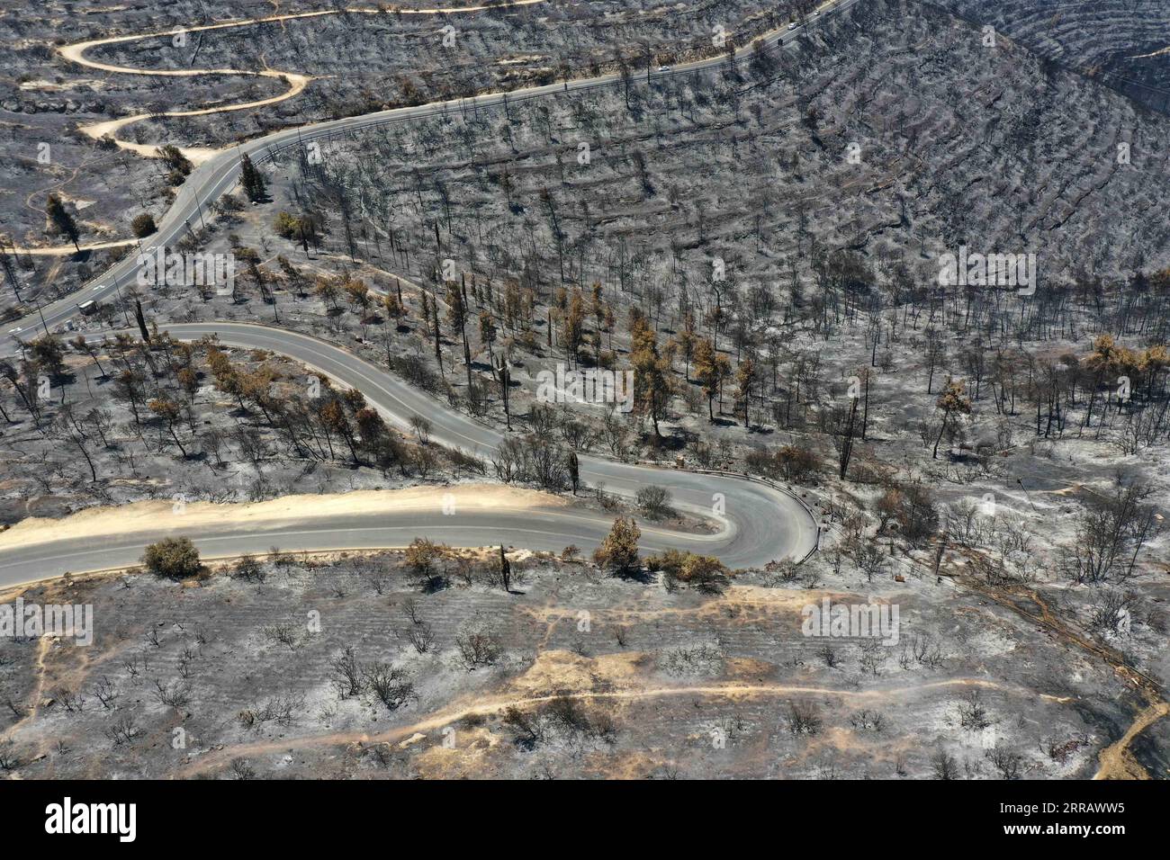 Mideast jerusalem masive hi-res stock photography and images - Alamy