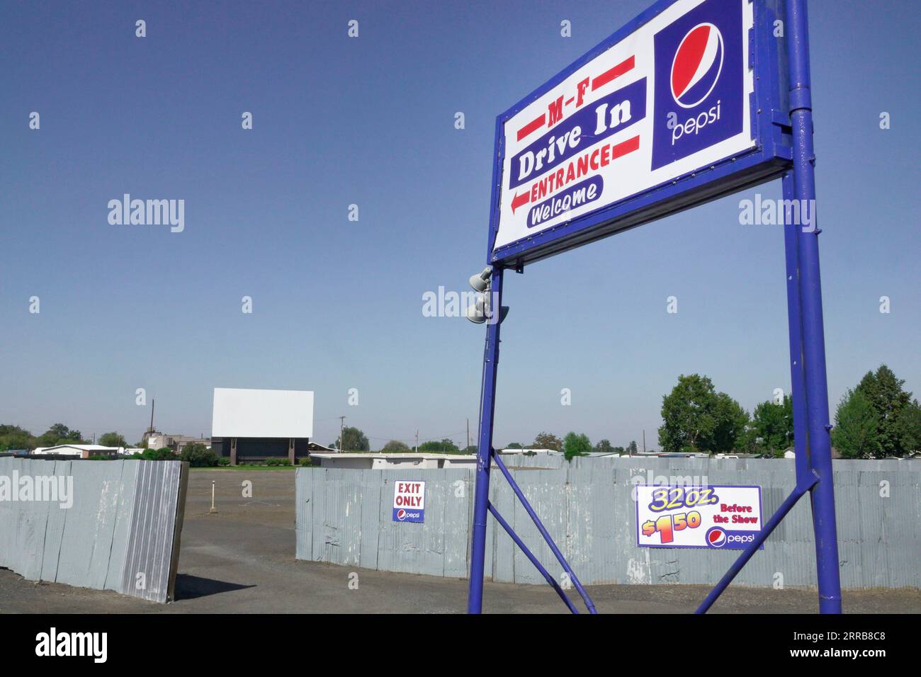 One of America's few outdoor drive in theaters, the M&F Drive In, still ...