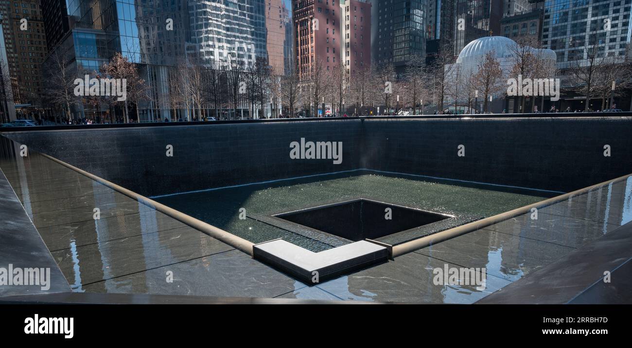 Manhattan's memorial to September 11 (9/11 Stock Photo - Alamy